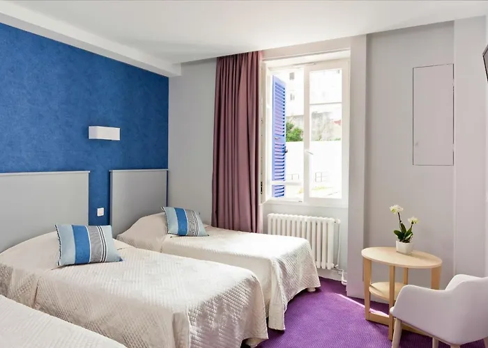 Готель Le Saphir