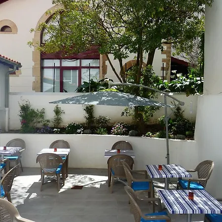 Le Saphir 比亚里茨